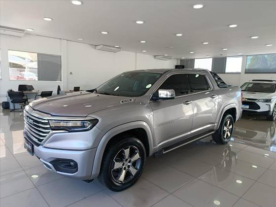 RAM RAMPAGE 2.0 TURBO DIESEL LARAMIE 4X4 AUTOMÁTICO